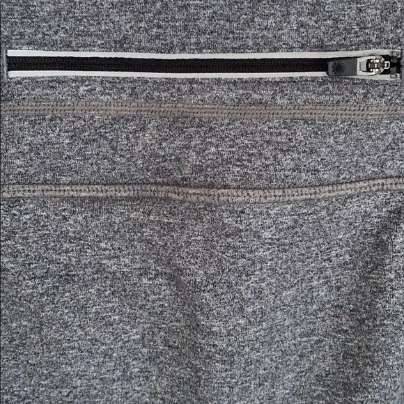 Athleta Be Free 2 in 1 Skirted Capri Leggings - Picture 7 of 9